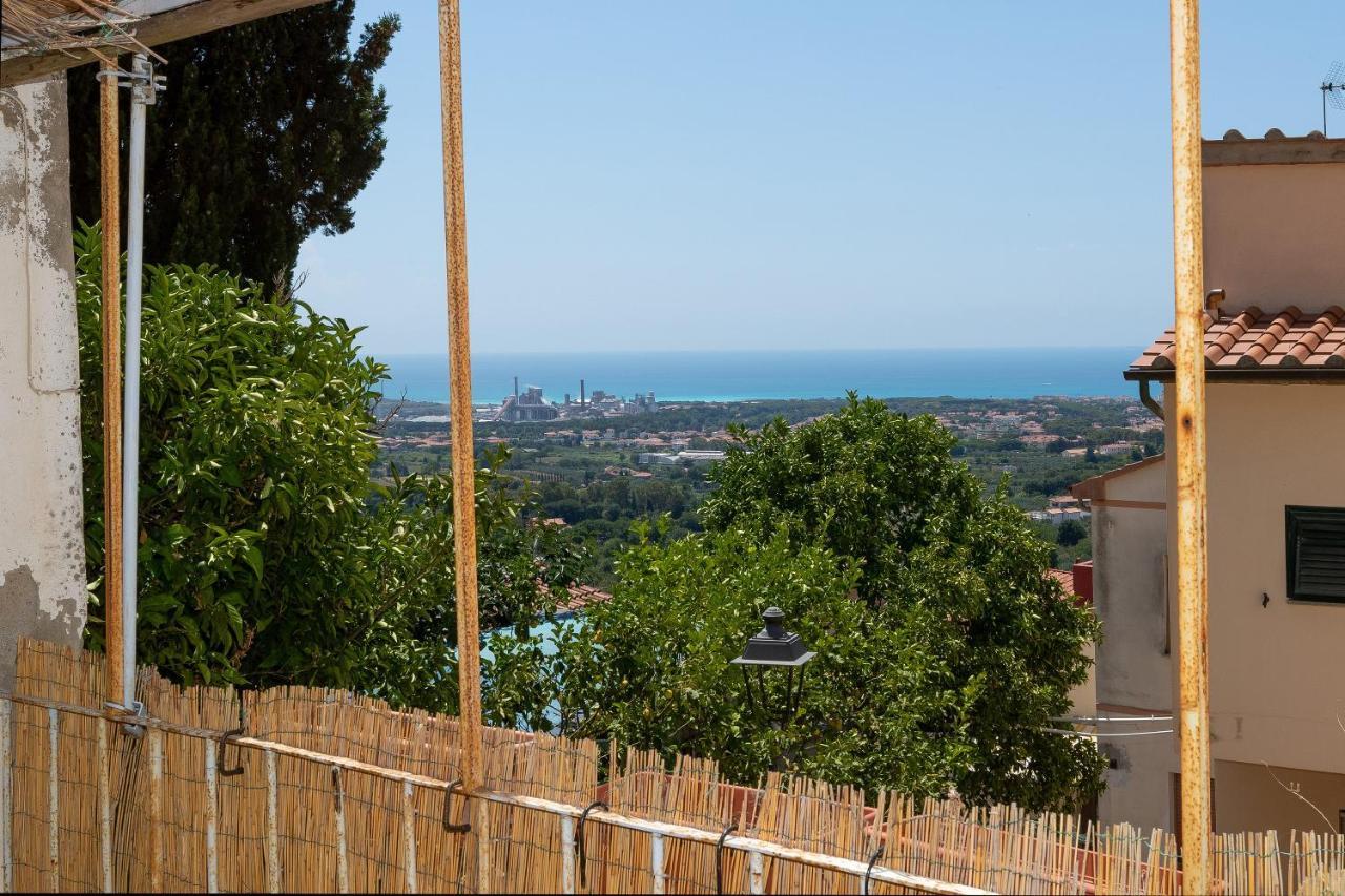 Un Pezzo Di Storia Vicino Al Mare Rosignano Marittimo Exterior foto