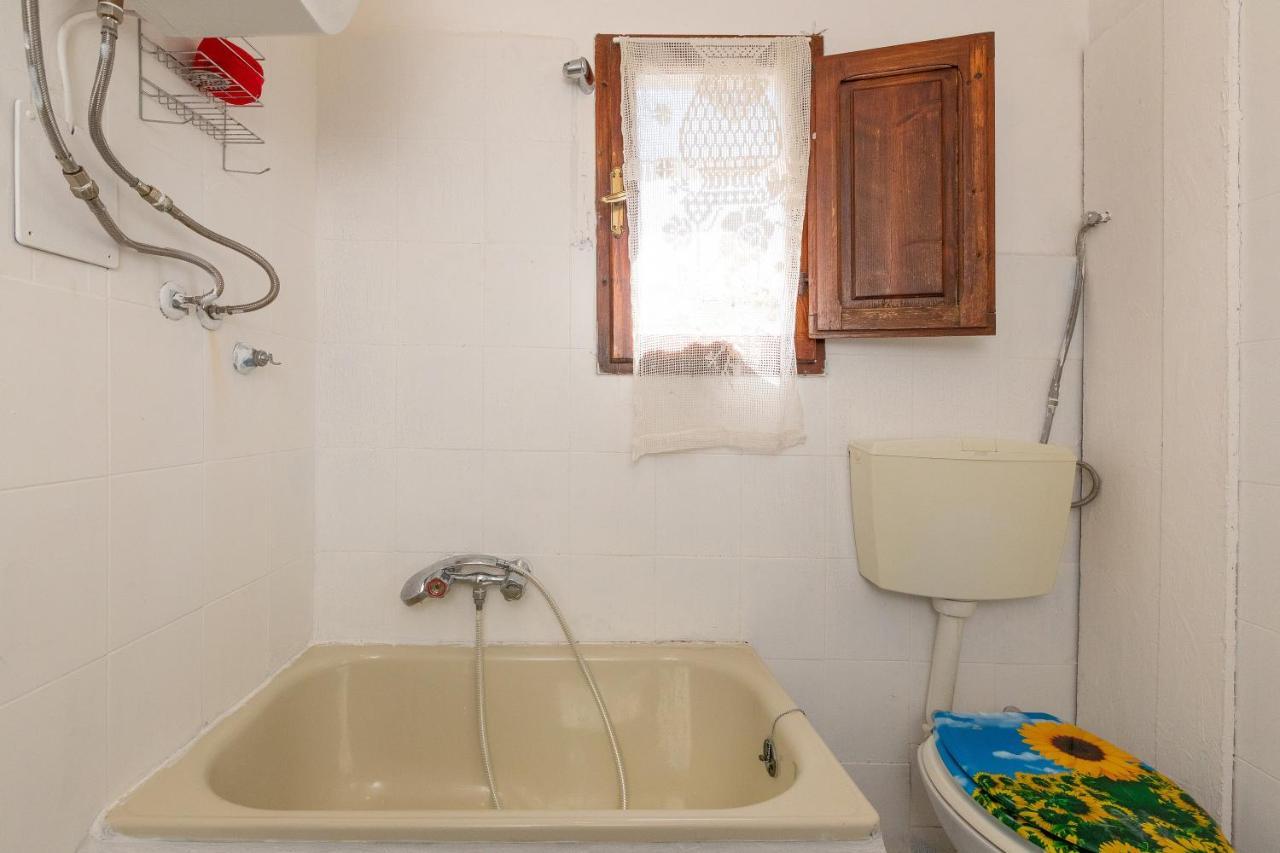 Un Pezzo Di Storia Vicino Al Mare Rosignano Marittimo Exterior foto
